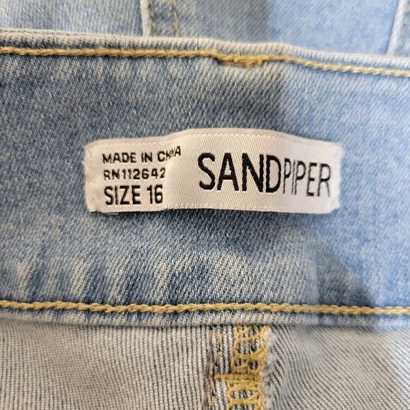 Sandpiper Blue Jean Bermuda Shorts (Size 16) - Picture 4 of 4
